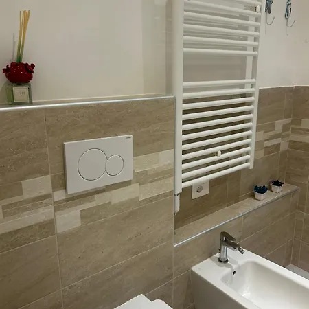 Casa Conchiglia 6 Ospiti 5 Minuti A Piedi Da Mare, Centro E Stazione Comfort Completo Apartmán *