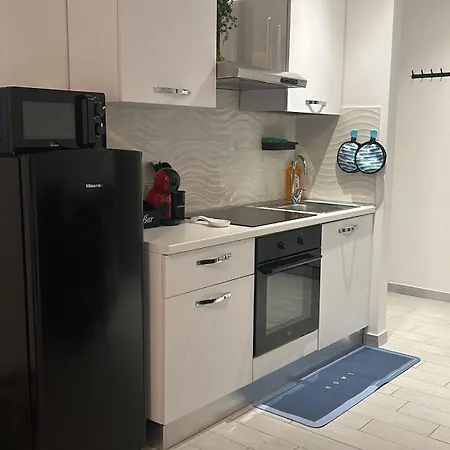 Casa Conchiglia 6 Ospiti 5 Minuti A Piedi Da Mare, Centro E Stazione Comfort Completo דירה